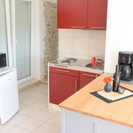 Apartment Garten By Interhome Razanj